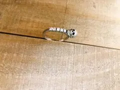 イオッセリアーニのジルゴニアスカルリング