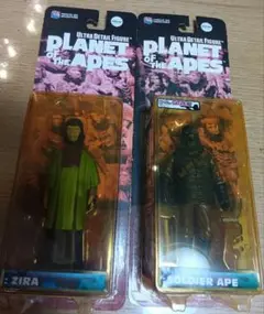 フィギュア 2体　猿の惑星 Zira & Soldier Ape