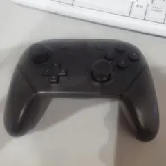 Nintendo Switch Pro Controller ブラック