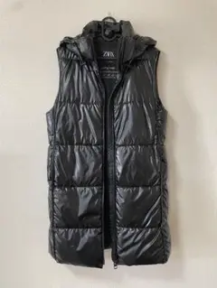 値下げ！新品未使用　完売品！ZARA シャイニーパフベスト　Mサイズ 新品未使用 ZARA ベスト - メルカリ