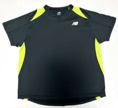 New Balance 半袖Tシャツ 黒/黄緑