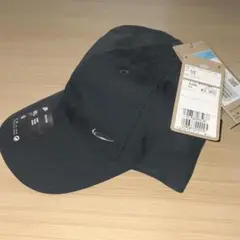 Item thumbnail for item e9fc7039-bb7d-48ff-a24b-747f4d905a04