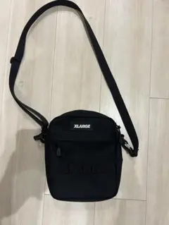 XLARGE ショルダーバッグ ブラック