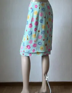 Emanuel Ungaro イタリア製 シルクスカート