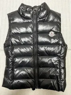 MONCLER(キッズ用ベストダウン)