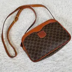 【美品】CELINE ショルダーバッグ マカダム柄 トリオンフ レザー PVC