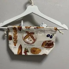 パン柄　お弁当袋（マチあり巾着）★ 麻綿