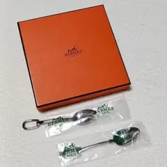 Item thumbnail for item 749e15f1-56fd-42fc-9f37-79a72a54d7fa