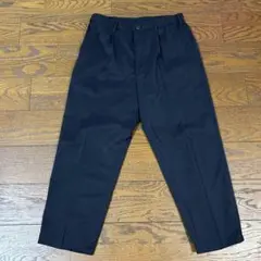 ユニクロ　スラックス　ブラック