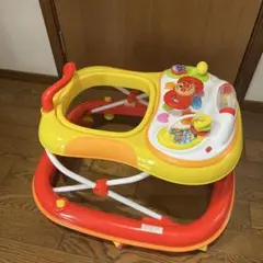 アンパンマン　歩行器　おしゃべりウォーカー