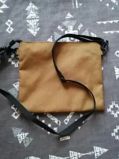 無印良品　サコッシュ