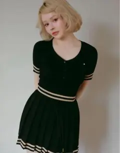 andmary Missy pleats set up