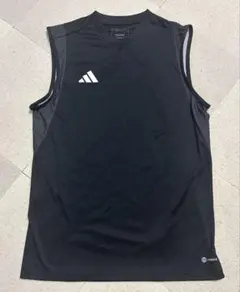 adidas サッカー プラクティスシャツ メンズ ノースリーブ　HK7636