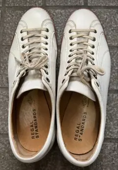 Item thumbnail for item b6ae1ab2-2e27-4753-b7b5-e5ee4814539c