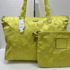 1844 美品 COACH コーチ トートバッグ シグネチャー 77321