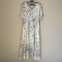 SPRAY PREMIUM ワンピース　花柄