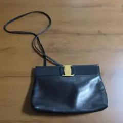 超美品✨ Ferragamo フェラガモ 2way ショルダー クラッチ　ヴァラ