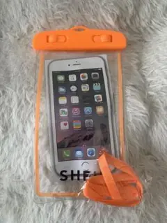 SHEIN 防水スマホケース