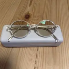 Jins クリアフレーム ラウンドサングラス ケース付き