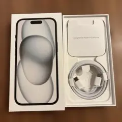 Apple iPhone 15 スミスホワイト ケーブルと箱のみ