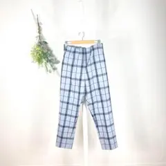 Item thumbnail for item 26d8a638-6f1a-4ee6-8758-30c33f4f65cb