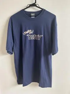 BESTY Tシャツ