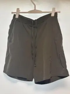 エレッセ ダークグリーン ショートパンツ(レディース)