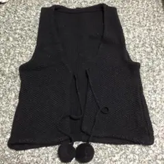 ニットベスト