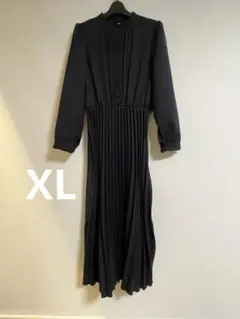 【新品】ブラックプリーツロングワンピース