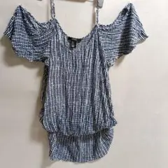 FOREVER21　オフショルダーキャミソール