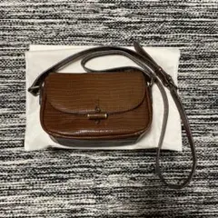 TOUT Y EST トゥティエ カビヨミニバッグ　ブラウン