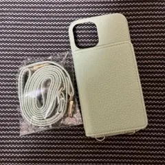 【中古】iPhone12スマホケース