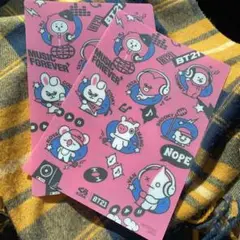 くら寿司　BT21  下敷き2枚