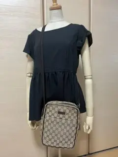 GUCCI グッチ GGキャンバス ショルダーバッグ 122759 美中古品