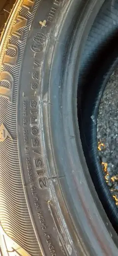 215/50R18 92V