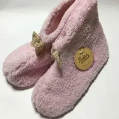 新品未使用品 もこもこ で とても暖かい ルームシューズ  ★ 送料込み ★