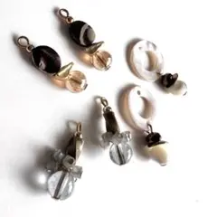 Item thumbnail for item 30f5d122-b5ad-4cfe-814d-48802ba8c584