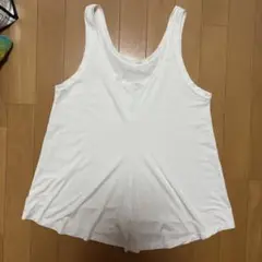 ホワイト ヨガタンクトップ