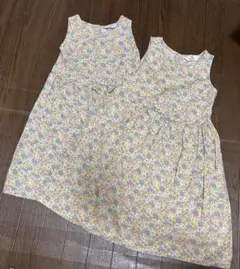 H&M 花柄ノースリーブワンピース 2着セット 130 135 双子