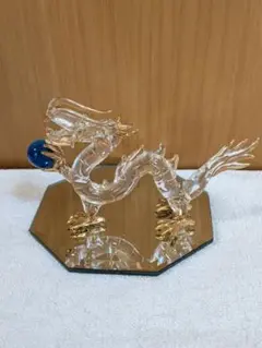51 フォーカート　ガラス　龍　金メッキ　仕事運(青) 台座付き