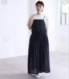 YUNI ユニ　カールマイヤー　リネン　プリーツ　ロング　キャミ　ワンピース 2025年最新】yuni キャミワンピースの人気アイテム - メルカリ