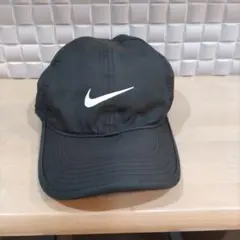 Nike DRI-FIT 黒キャップ 調整可能