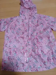 ピンクのキャラクター柄レインコート 120cm
