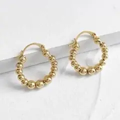 ボールフープピアス ゴールド 小ぶり おしゃれ シンプル 高見え 純銀 K18