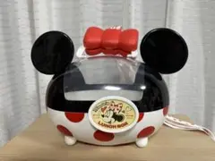 Item thumbnail for item 46592937-2854-415d-8580-ab638d8903d0