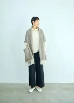 ラプアンカンクリ ポケットショール
