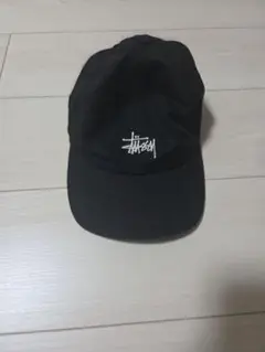 Stussy 黒 キャップ ロゴ刺繍
