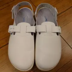 Item thumbnail for item 454ebd8d-2726-47f4-9180-60bcf154e057