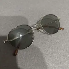 GU ラウンドサングラス グレー
