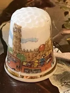新品廃盤◆イギリス製シンブル指貫◆くまのプーさんxチャールズ王誕生記念コラボ